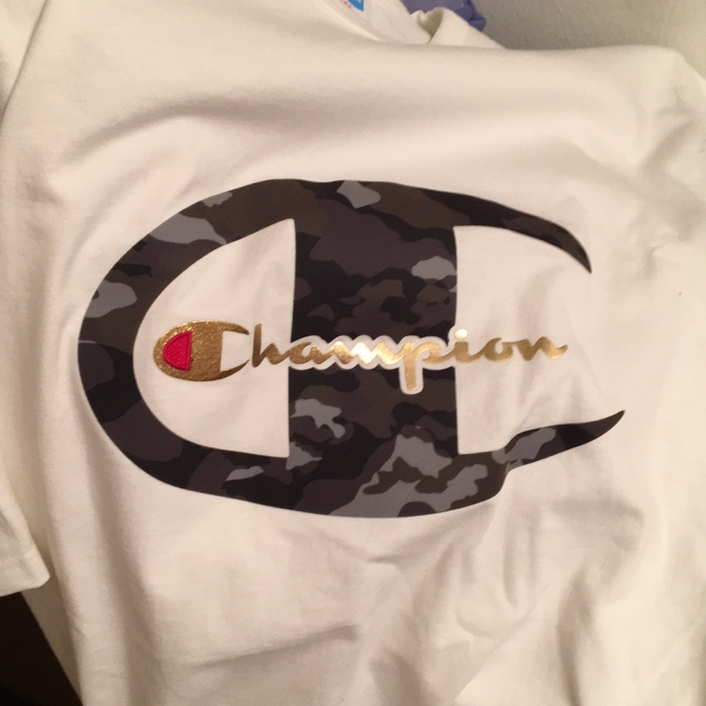 Champion men’s sz Xl T-shirt nwot